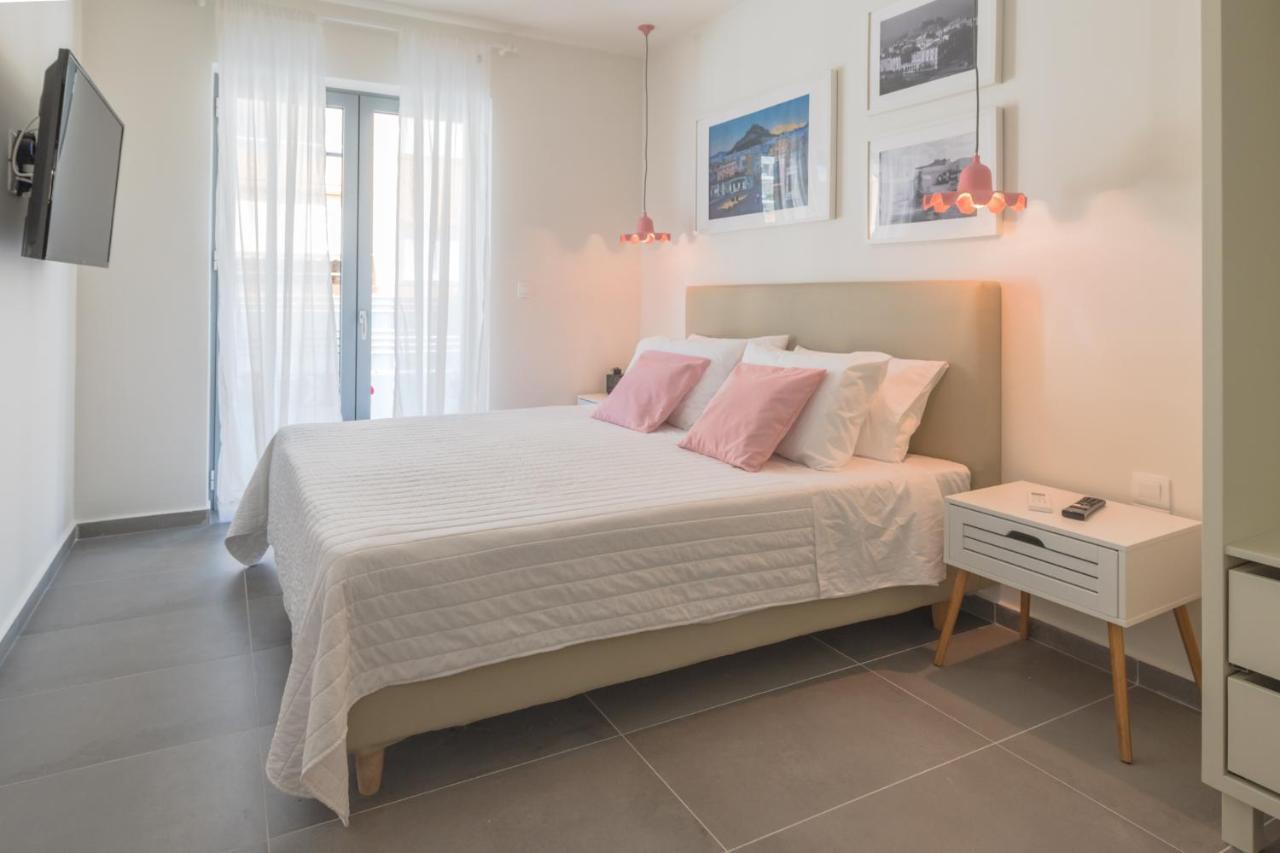 Kalamaki Rotunda Suites المظهر الخارجي الصورة