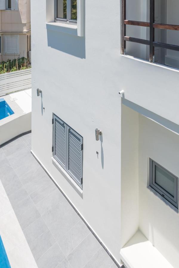 Kalamaki Rotunda Suites المظهر الخارجي الصورة